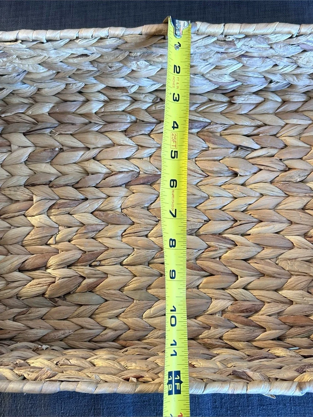 NTW HARRY & DAVID Sturdy Water Hyacinth Woven Storage Tray Basket #0701261